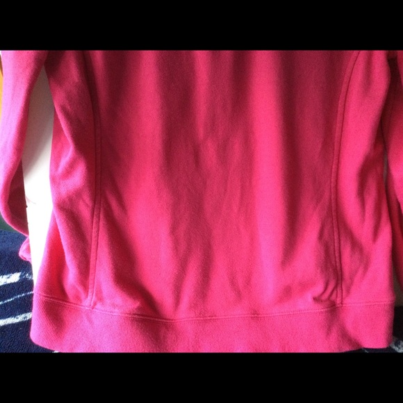 vineyard vines sweatshirt - Picture 6 of 11